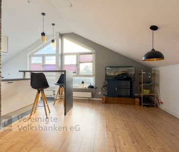 Einzigartige Dachgeschosswohnung mit überdachtem Balkon und schöner... - Photo 4