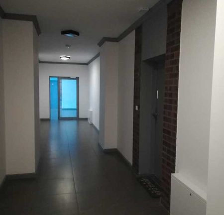 Komfortowy apartament z miejscem parkingowym - Zdjęcie 5