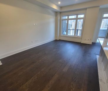 For Lease - 3321 Taha Gardens N/A, Oakville, Ontario - Photo 3