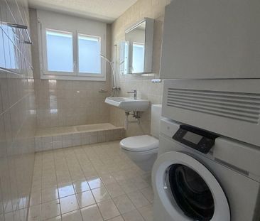 Neuwertiges Wohnglück: Grossartige 5.5-Zimmer-Wohnung mit Bergblick - Foto 3