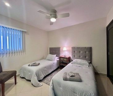 Super Clean Beach Front Condo - Foto 6