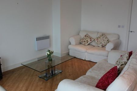 2 bedroom flat to rent - Photo 5