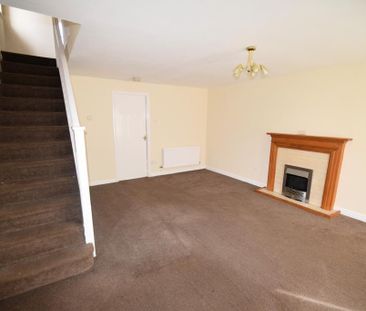 4 bedroom semi-detached house to rent - Photo 3