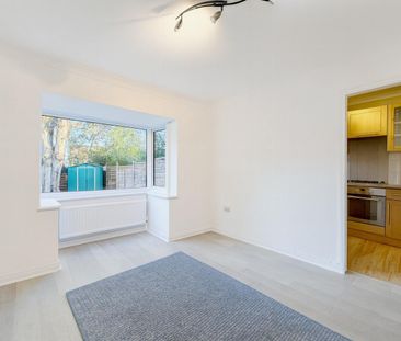 2 bedroom House To Let Total Size: 442 SQ FT - Photo 5
