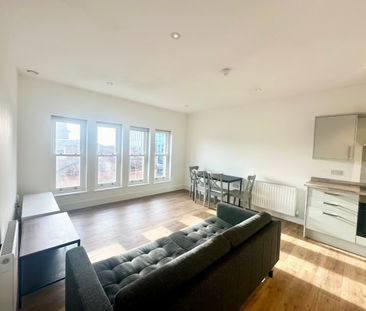 Stylish one double bedroom furnished apartment close to Nottingham ... - Photo 4