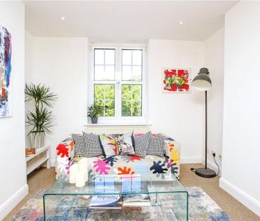 1 Bed Flat, Swan House, E15 - Photo 2