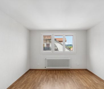 Grosszügige Maisonette-Dachwohnung an ruhiger Wohnlage! - Photo 1