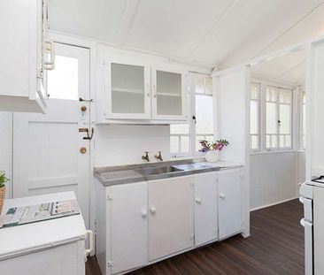 PET FRIENDLY ONE BEDROOM UNIT - Photo 3