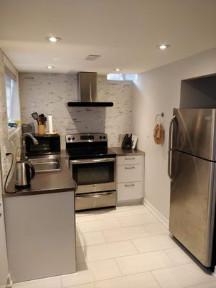 For Lease - 21 Delphinium Avenue Avenue, Richmond Hill, Ontario - Photo 1