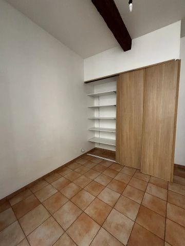 Location Appartement 3 pièces 54m² NIMES 30000 - Photo 3