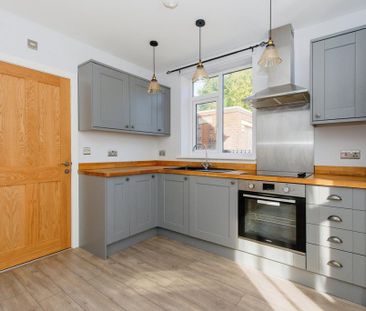 1 bedroom apartment to rent - Photo 2