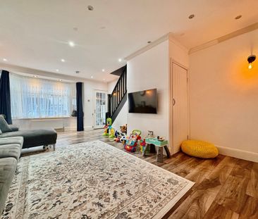 River Avenue, Hoddesdon - Photo 6