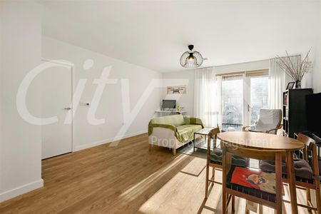 Chismon House, Vousden Grove, London - Photo 2