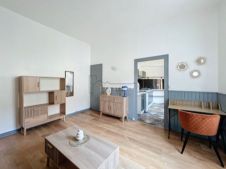Location Appartement 1 pièce 27m² - Photo 4
