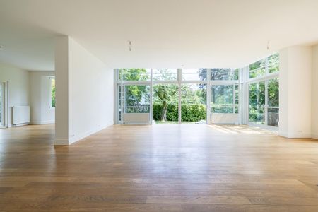 Superbe propriété de grand charme entièrement rénovée - Foto 2