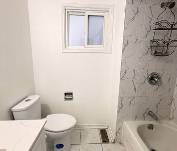 For Lease - 64 Woodside Court Unit# Upper, Brampton, Ontario - Photo 2