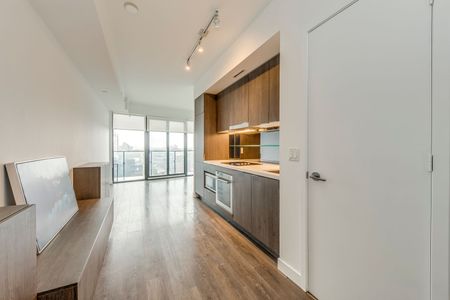 For Lease - 215 Queen Street Unit# 1405, Toronto, Ontario - Photo 4