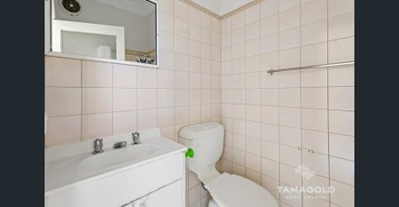 APARTMENT CLOSE TO IT ALL! - Photo 2