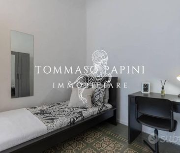 Stanza in appartamento di 70 m² a Firenze - Photo 2