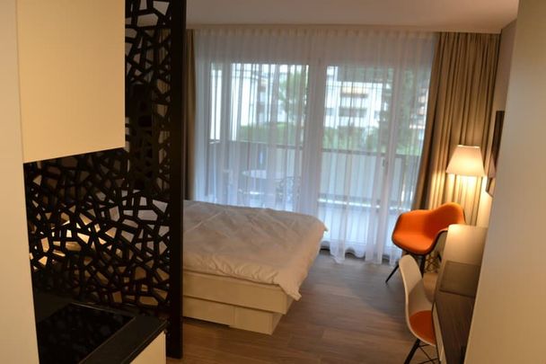 "Komplett möblierte Business-Apartments in Stansstad zu vermieten" - Photo 1