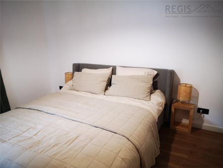 Apartament Ultracentral cu Vedere asupra Centrului Vechi | 107 mp - Fotografie 3