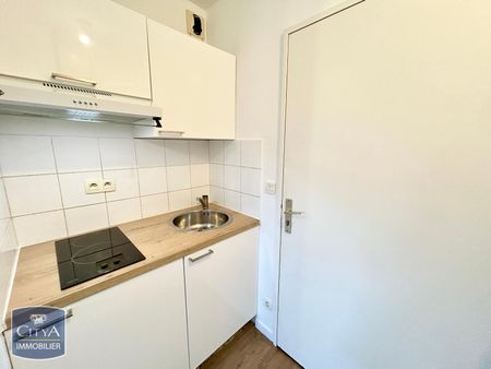Location Appartement 1 pièce 20m² LE MANS 72000 - Photo 2