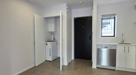 Brand New Two Apartment In the City Centre! - Photo 5