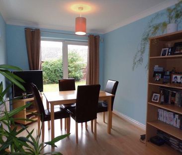 4 bedroom detached house to rent - Photo 6