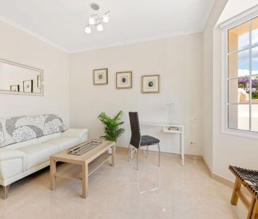 5 bedroom luxury Villa for rent in Marbella, Spain - Photo 3