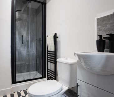 Cobbett Close #1 - Photo 5