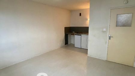 *Studio à louer sur Metz - Photo 3