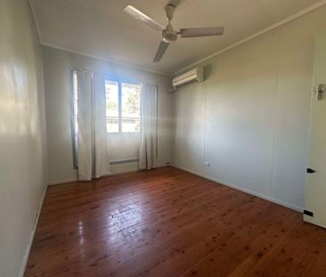 Centrally Located 4 Bedroom Home - Photo 2