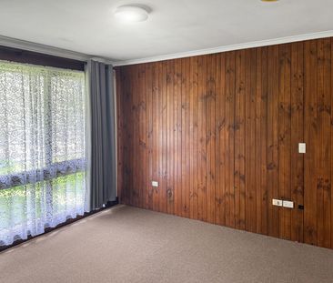Spacious 3-Bedroom Home in a Prime Location - Photo 6