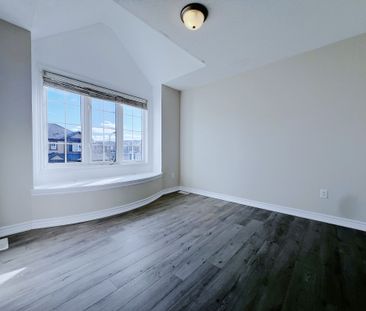 For Lease - 52 Sundragon Way, Barrhaven, Ontario - Photo 5