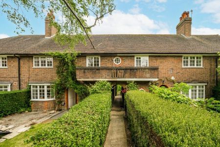 Neale Close, N2, London - Photo 3