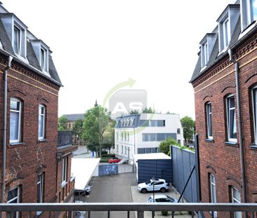 Charmantes Wohnen mit Kamin & Stuck - Photo 3