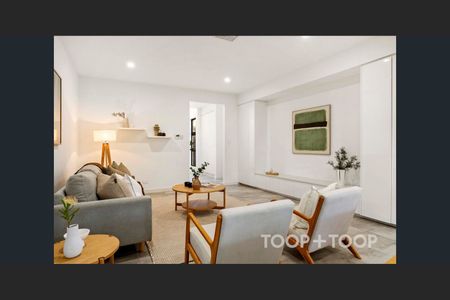 Modern Living just minutes to the CBD! - Photo 2