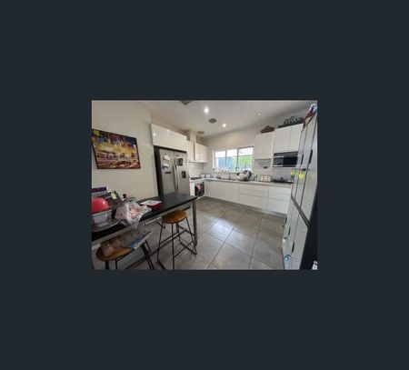 Room 6/60 Virginia Street, Mount Waverley, Vic 3149 - Photo 3