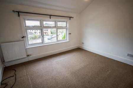 Lower Poole Road, Dursley - Photo 2