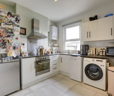 2 bedroom flat to rent - Photo 6