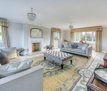 4 bedroom detached house to rent - Photo 2