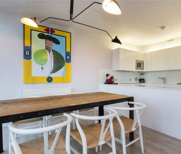 2 bedroom penthouse to rent - Photo 4