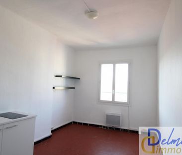 STUDIO 16 M2 DERNIER ETAGE - Photo 2