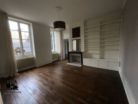 Location Appartement 5 pièces 117m² BOURGES 18000 - Photo 1