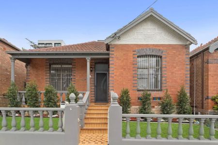 6 Macauley Street, Leichhardt - Photo 2