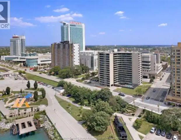 111 RIVERSIDE DRIVE East Unit# 1405 | 111 RIVERSIDE DRIVE East Unit# 1405, Windsor - Photo 1