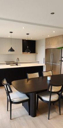 3 CH - 2 SDB - Sainte-Agathe-des-Monts - $3,900 /mo - Photo 1