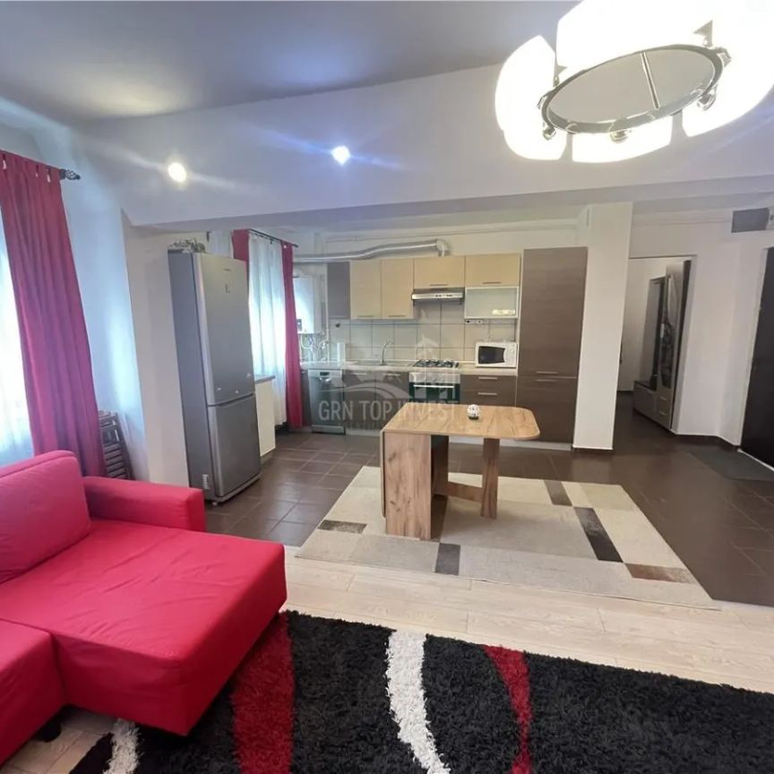 Apartament 3 camere 2 bai balcon si pivnita zona Terezian - Photo 1