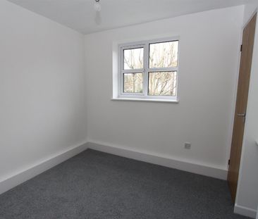 Ladd Close, Bristol - 1 bedroomProperty for lettings - Chasebuchanan - Photo 2