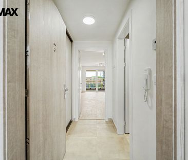 Pronájem bytu 1+kk v osobním vlastnictví 35 m², Praha 9 - Hloubětín - Фото 4